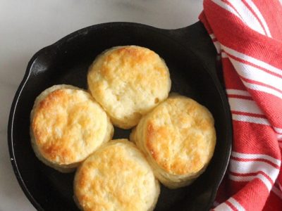 Quick & Easy Buttermilk Biscuits