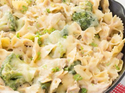 Chicken, Broccoli, & Pasta Skillet Casserole