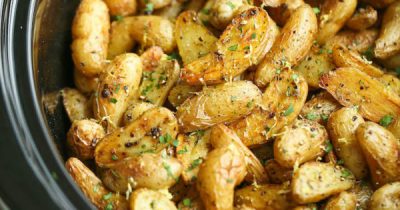 Slow Cooker Greek Potatoes