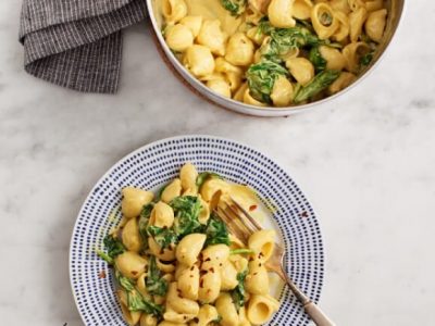 Vegan Spinach Mac & Cheese