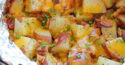 Slow Cooker Cheesy Bacon Ranch Potatoes