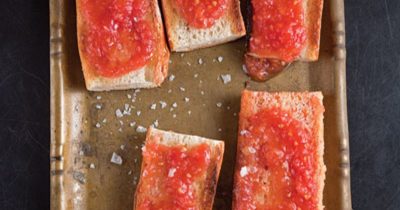 Spanish-style Toast With Tomato (Pan Con Tomate)