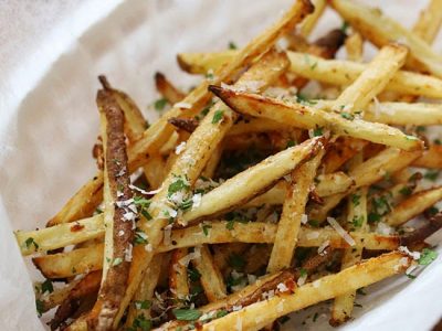 Skinny Garlic Parmesan Fries