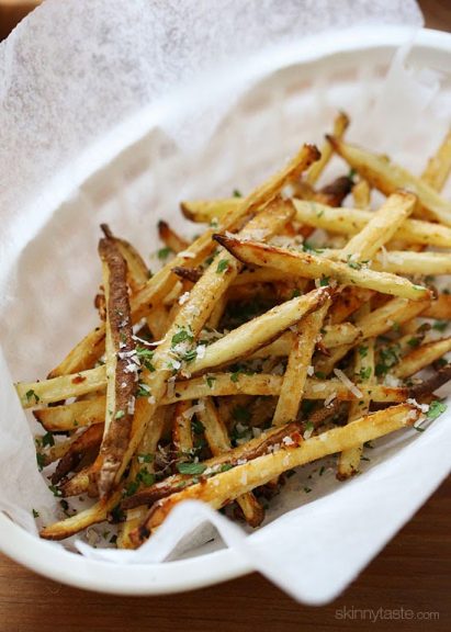 Skinny Garlic Parmesan Fries