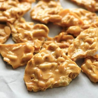 Peanut Brittle for #ChristmasWeek #Freund
