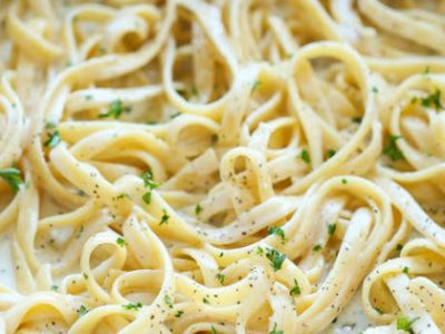One Pot Garlic Parmesan Pasta