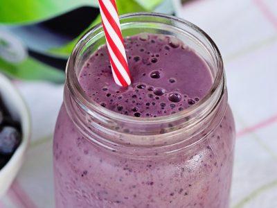 Blueberry Matcha Green Tea Smoothie