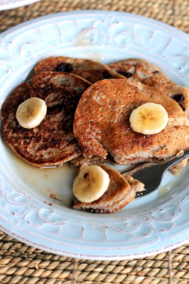 Oatmeal Chocolate Chip Banana Pancakes {healthy, vegan + gluten-free}
