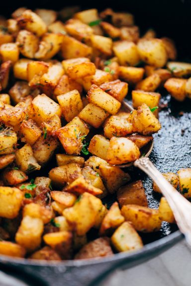 Easy Skillet Breakfast Potatoes