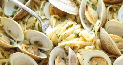 Easy Linguine With Clams