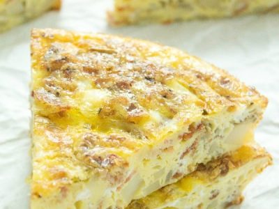 Amazing Potato Bacon Egg Breakfast Casserole