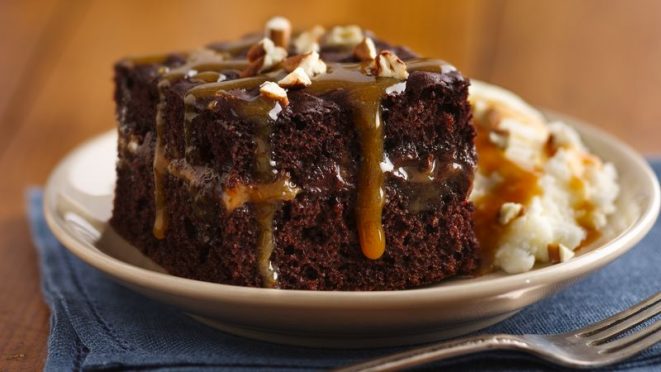Chocolate Turtle Cake