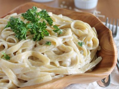 Vegan Fettuccine Alfredo Revisited