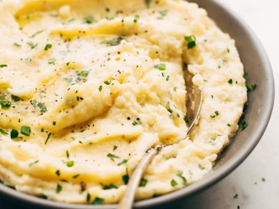 Seriously Amazing Cheddar Mashed Potatoes