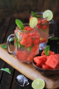 Detox Treatment For Weight Loss With Watermelon, Mint And Lime Water