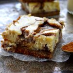 Cinnamon Roll Cheesecake Bars