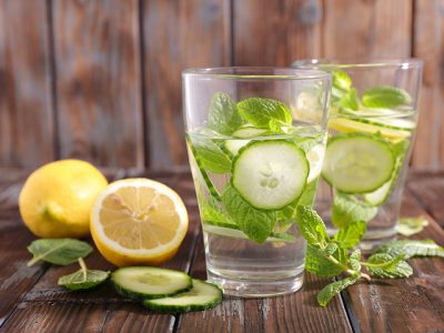The 10-Day Tummy Tox Water