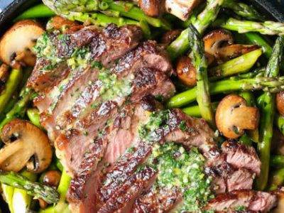 One Pan Steak and Veggies With Garlic Herb Butter