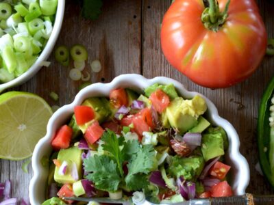 Tangy and Crunchy: Try this Delicious Citrus Salad Today!