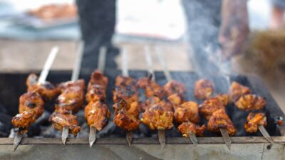 Delicious and Easy BBQ Chicken with Roasted Vegetables Recipe