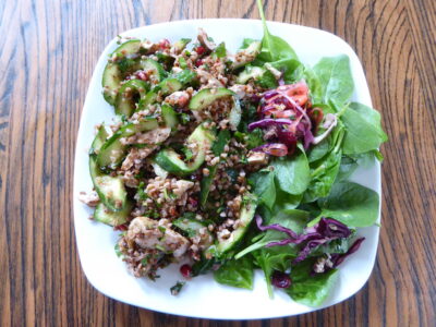 Fresh and Flavorful: Try This Delicious Quinoa Salad Recipe