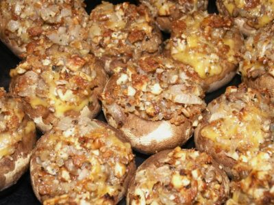 Easy and Delicious Stuffed Mushrooms