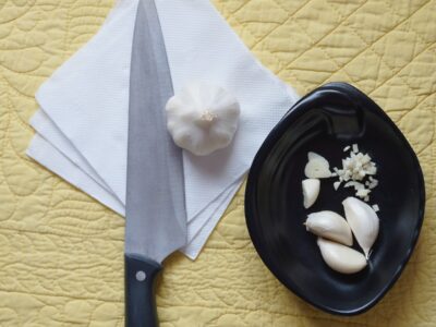 Quick and Delicious: Easy Cheesy Garlic Breadsticks