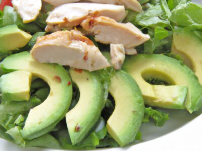 Easy and Delicious: Try out this mouthwatering Chicken Avocado Salad for your next lunch!
