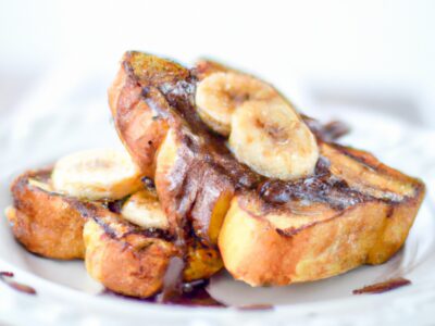 Start Your Day Right with this Delicious Banana Nutella French Toast Recipe