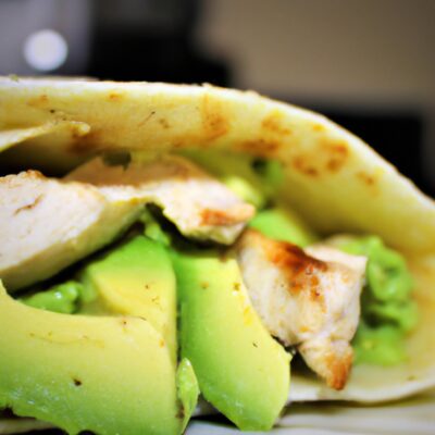 Delicious and Nutritious: Try this Grilled Chicken and Avocado Wrap for a Perfect Lunch Meal