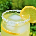 Refreshing Summer Lemonade: A Delicious Twist on a Classic Beverage Recipe