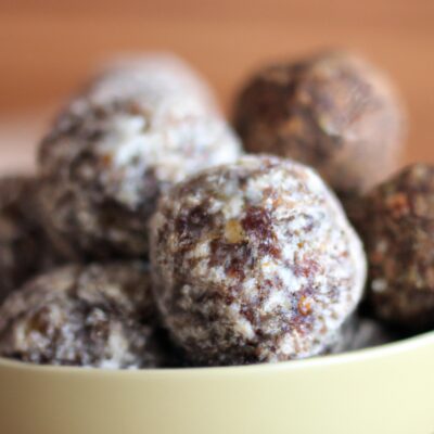 Healthy and Delicious Energy Balls Recipe for a Quick Snack Boost